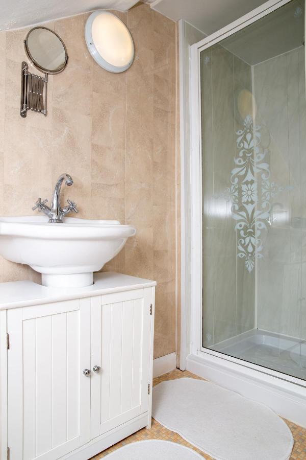 Sandgate 2-Bed Apartment In Ayr Central Location ภายนอก รูปภาพ