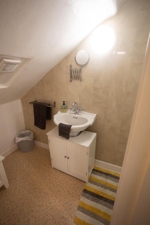 Sandgate 2-Bed Apartment In Ayr Central Location ภายนอก รูปภาพ